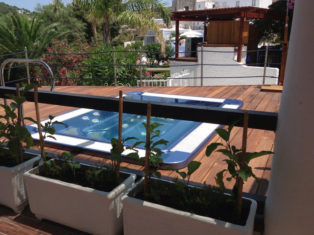 Cala Cavone Guest House Ponza Esterno foto