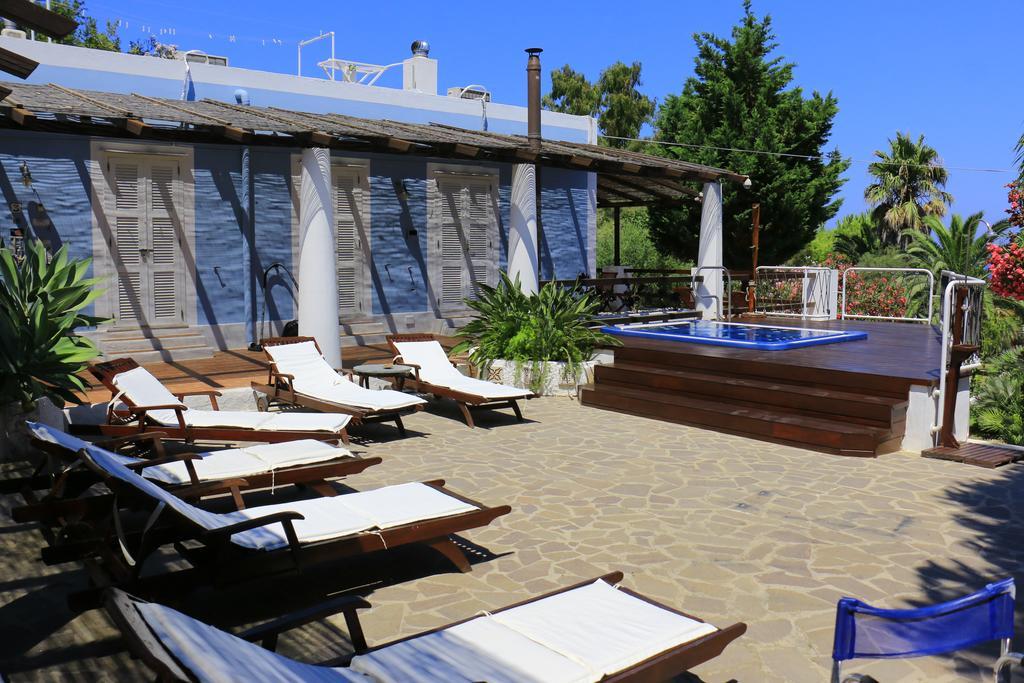 Cala Cavone Guest House Ponza Esterno foto