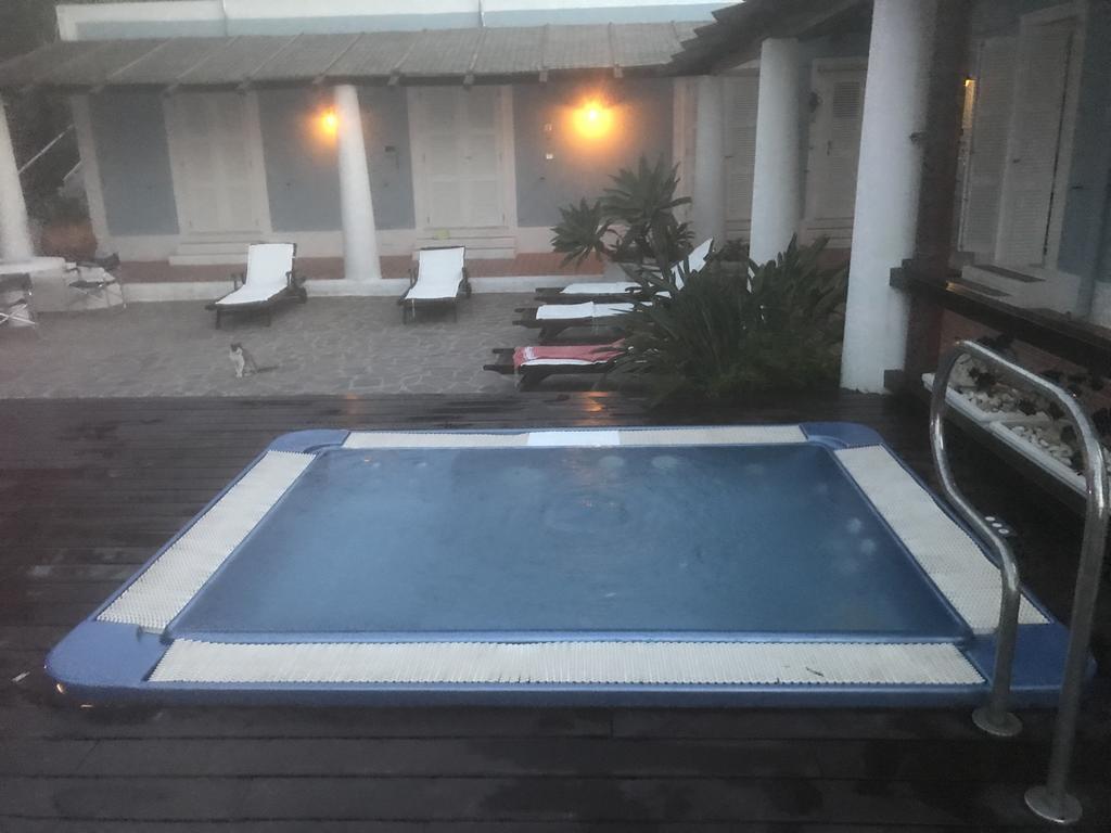 Cala Cavone Guest House Ponza Esterno foto