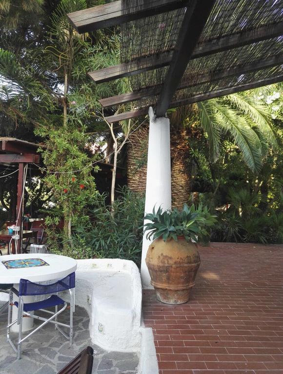 Cala Cavone Guest House Ponza Esterno foto